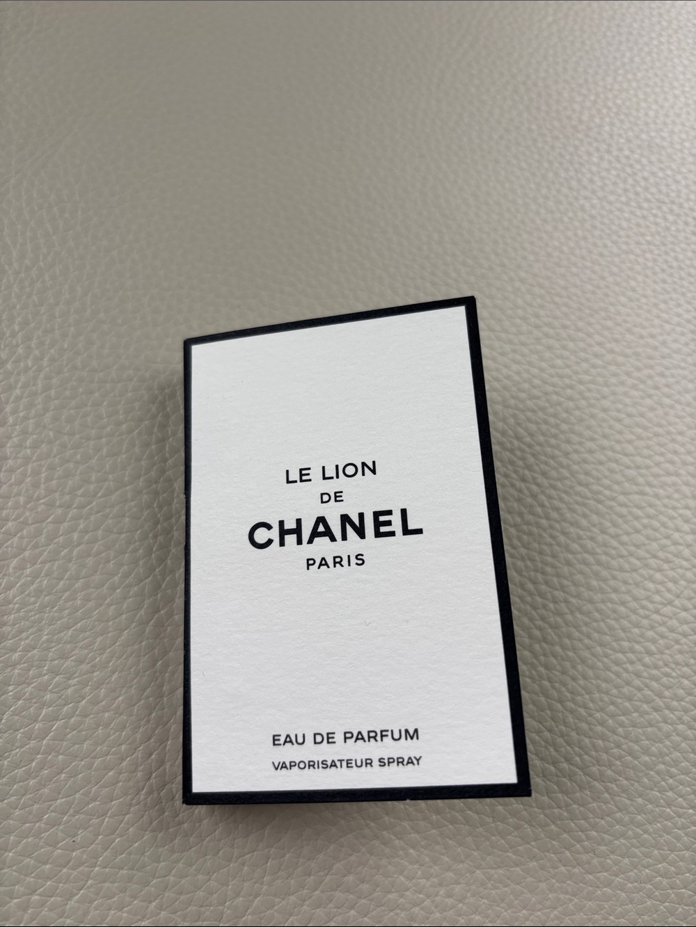 Chanel Le Lion eau de parfum sample
